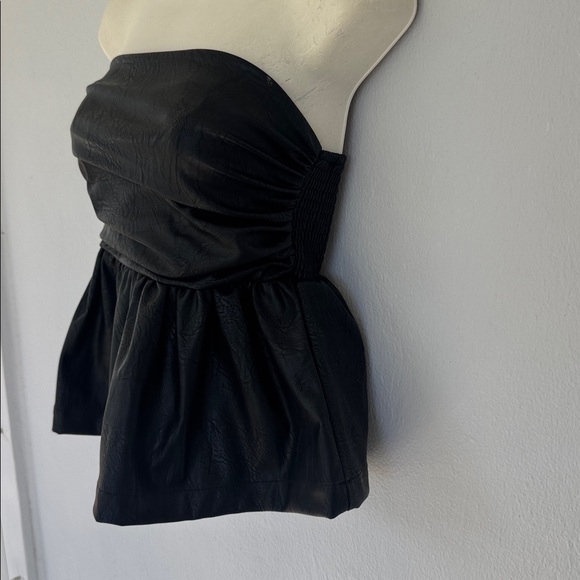 Lucky Brand black faux vegan leather ruched peplum strapless tube top size XS - Picture 6 of 10